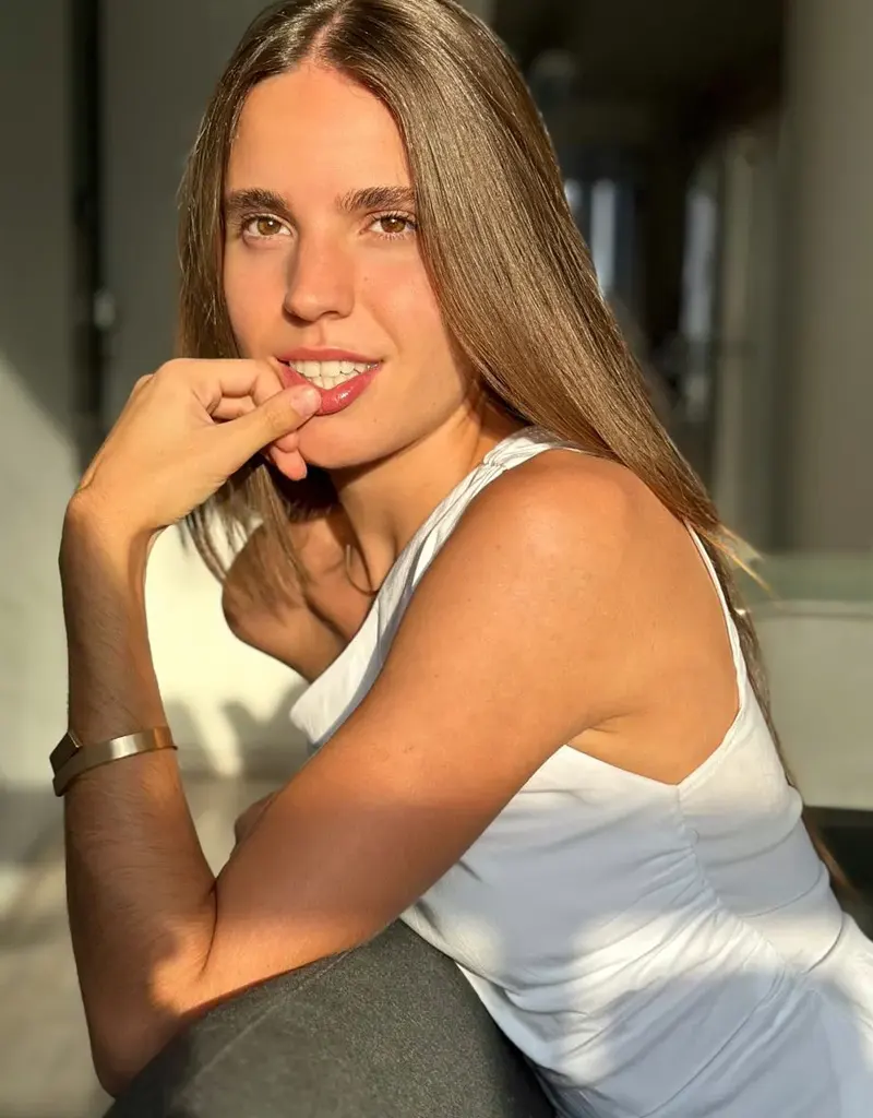 AlexiaF - Agencia de Edecanes