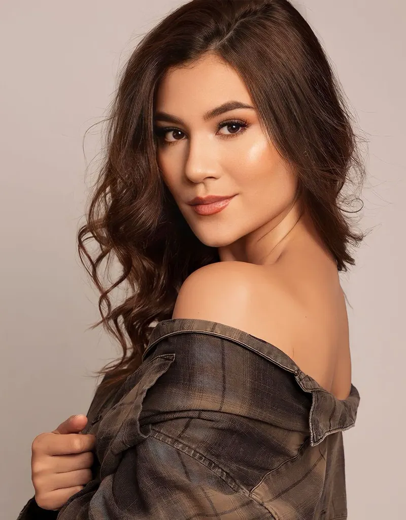 Karen N - Agencia de Edecanes