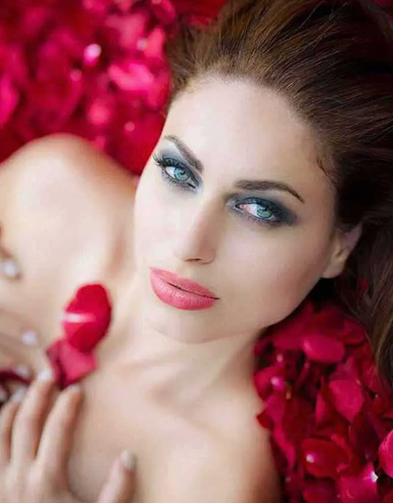 Bruna P.